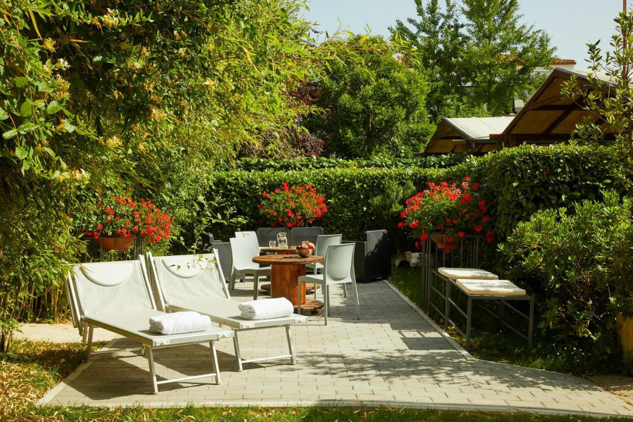 Residence Peloni Arezzo Bagian luar foto